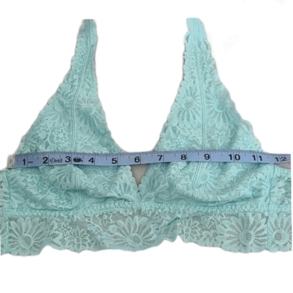 Valentine's Victoria's Secret PINK Blue Lace Pastel Bralette - Picture 6 of 8